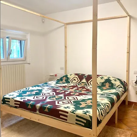 La Casetta Dalla Porta Rossa לינה וארוחת בוקר *